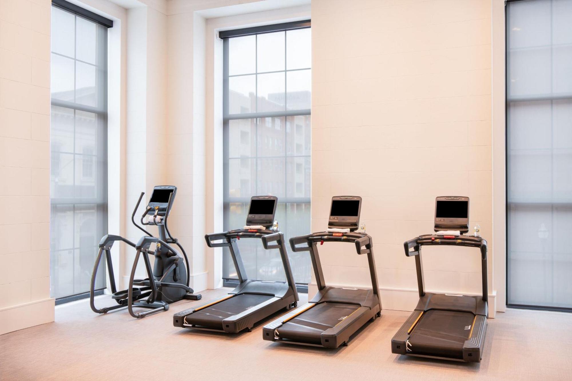 Springhill Suites By Marriott Baltimore Downtown Convention Center Area Екстер'єр фото